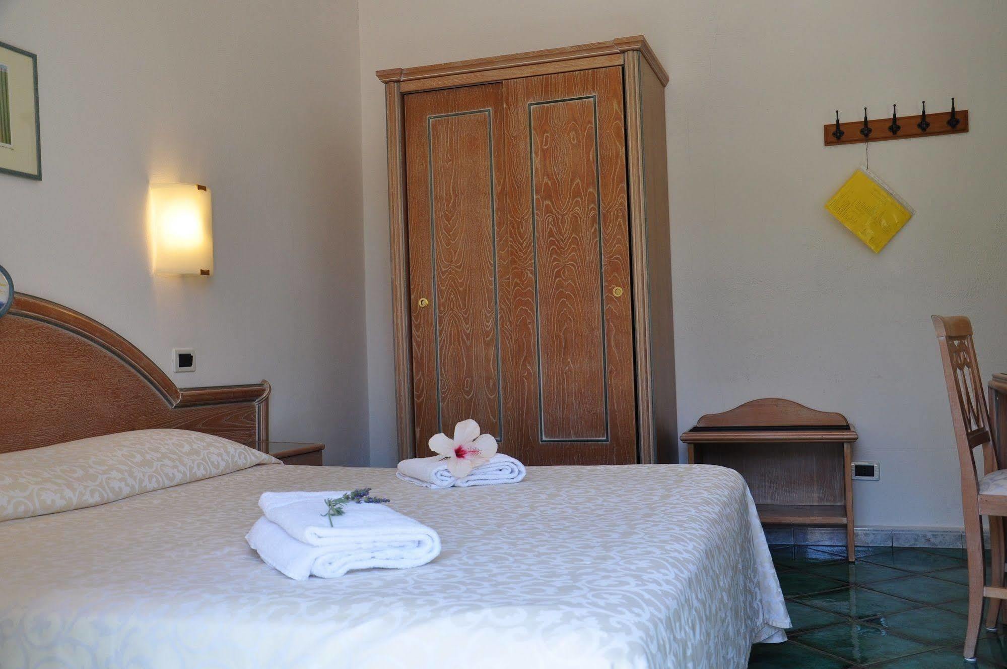Hotel La Marticana Ischia Dış mekan fotoğraf
